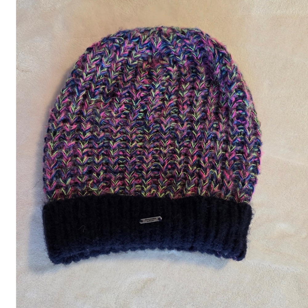 Abercrombie & Fitch‎ Multicolor Chunky Knit Beanie Cozy Statement Hat